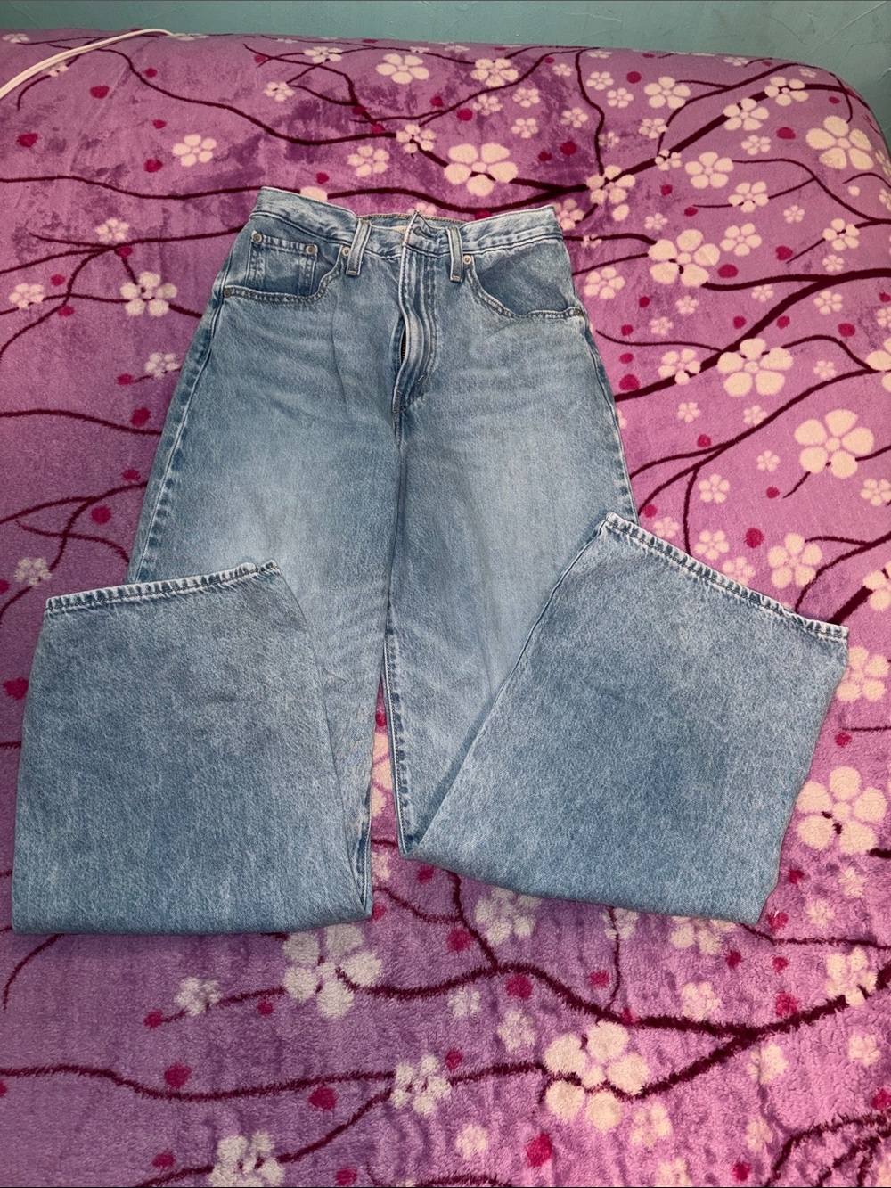 Levi's Light Blue Cinch Baggy Jeans
